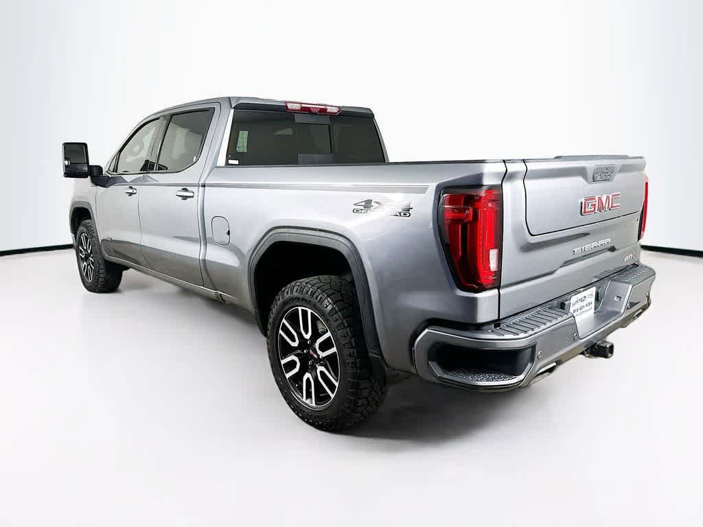 Used 2020 GMC Sierra 1500 AT4 w/ Technology Package AWD/4WD image 4