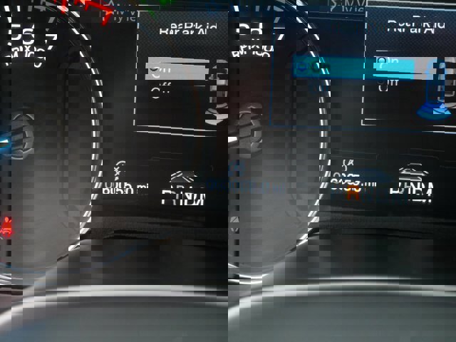 Certified 2020 Ford F150 Platinum w/ Equipment Group 701A Luxury image 36