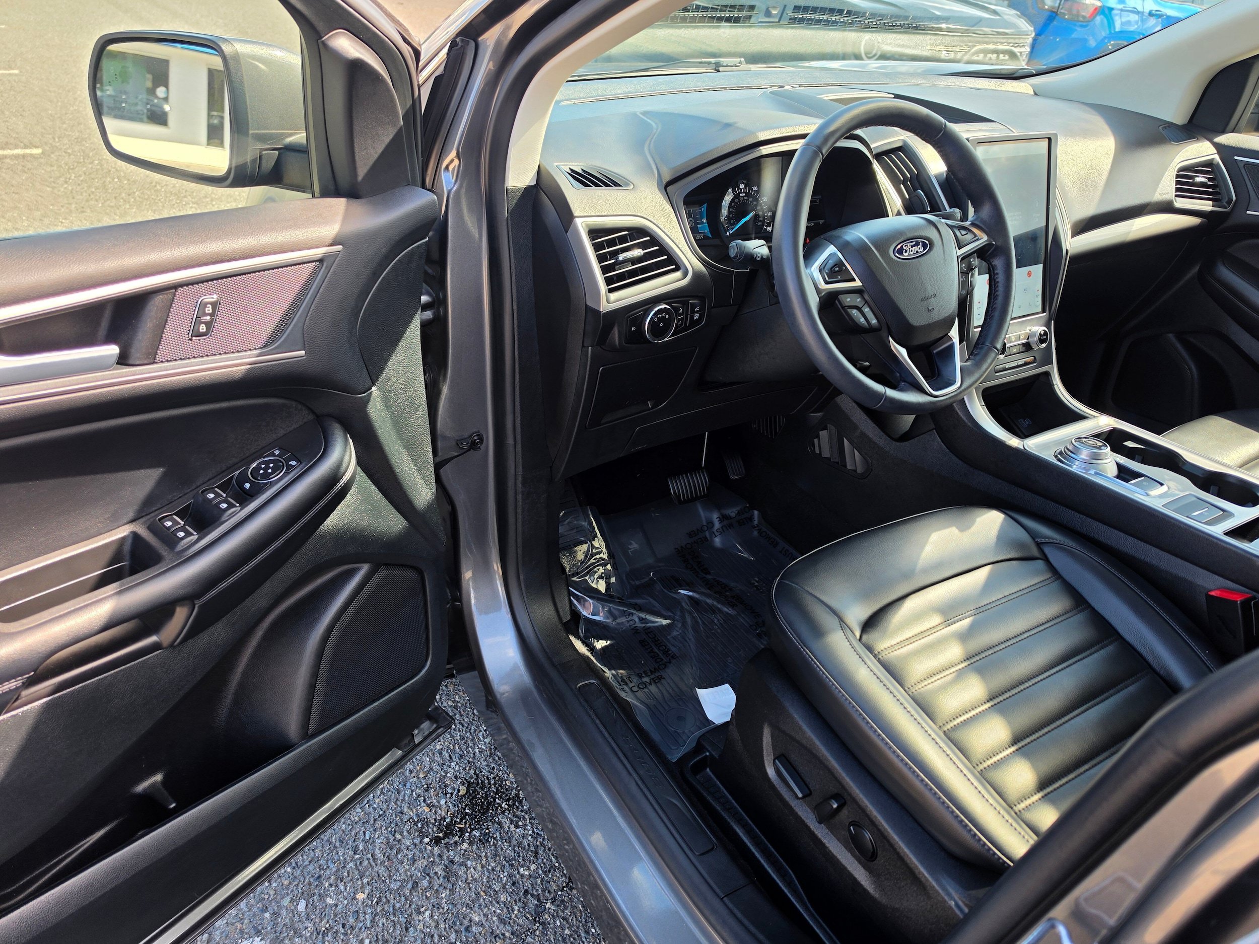 Certified 2023 Ford Edge SEL w/ Convenience Package AWD/4WD image 19