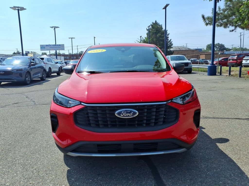 Certified 2024 Ford Escape Active w/ Tech Pack #1 AWD/4WD image 3