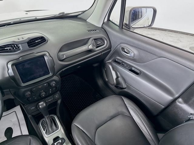 Used 2018 Jeep Renegade Limited w/ UConnect 8.4 Nav Group image 25