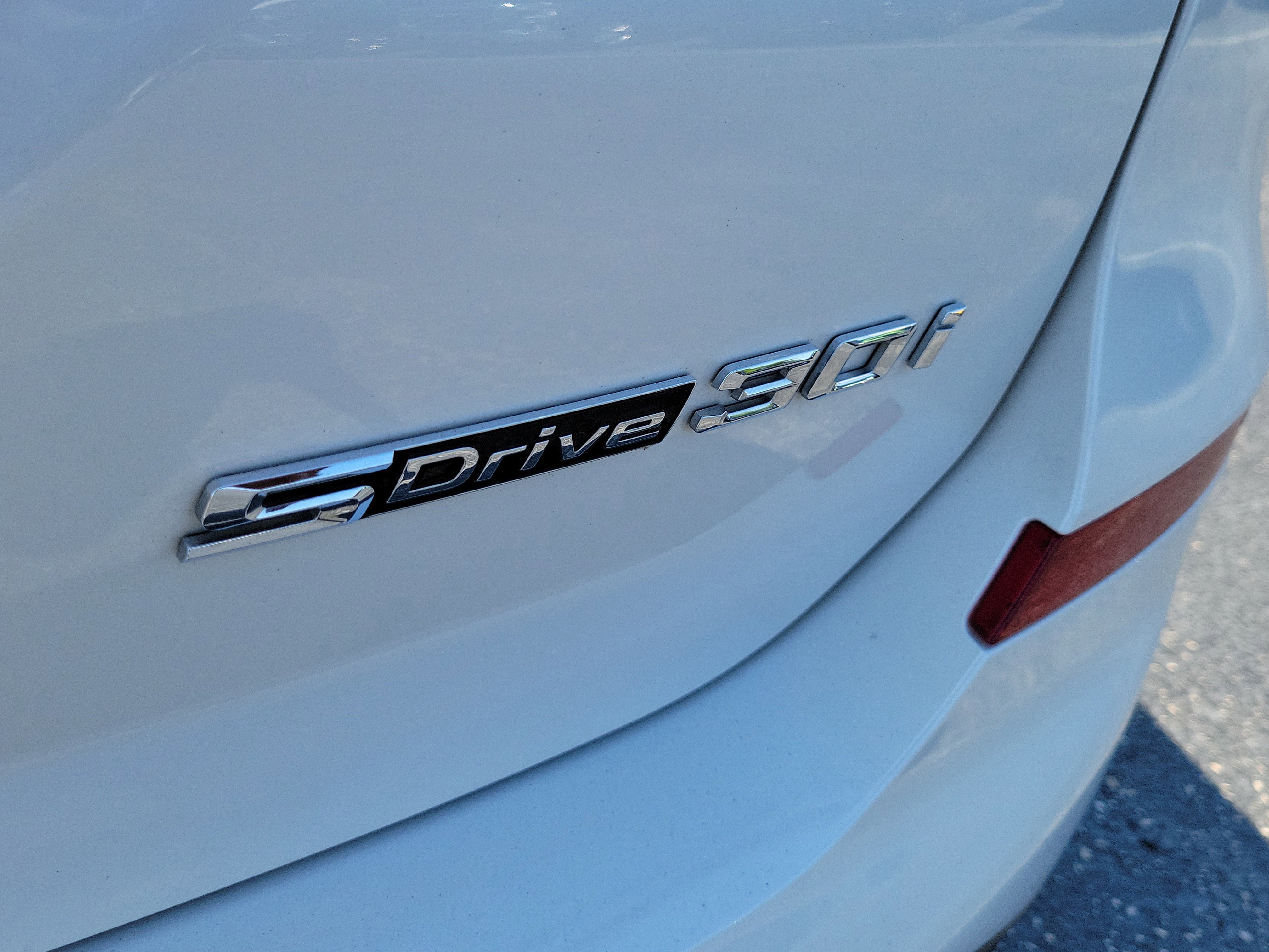 Used 2019 BMW X3 sDrive30i w/ Driving Assistance Package image 10