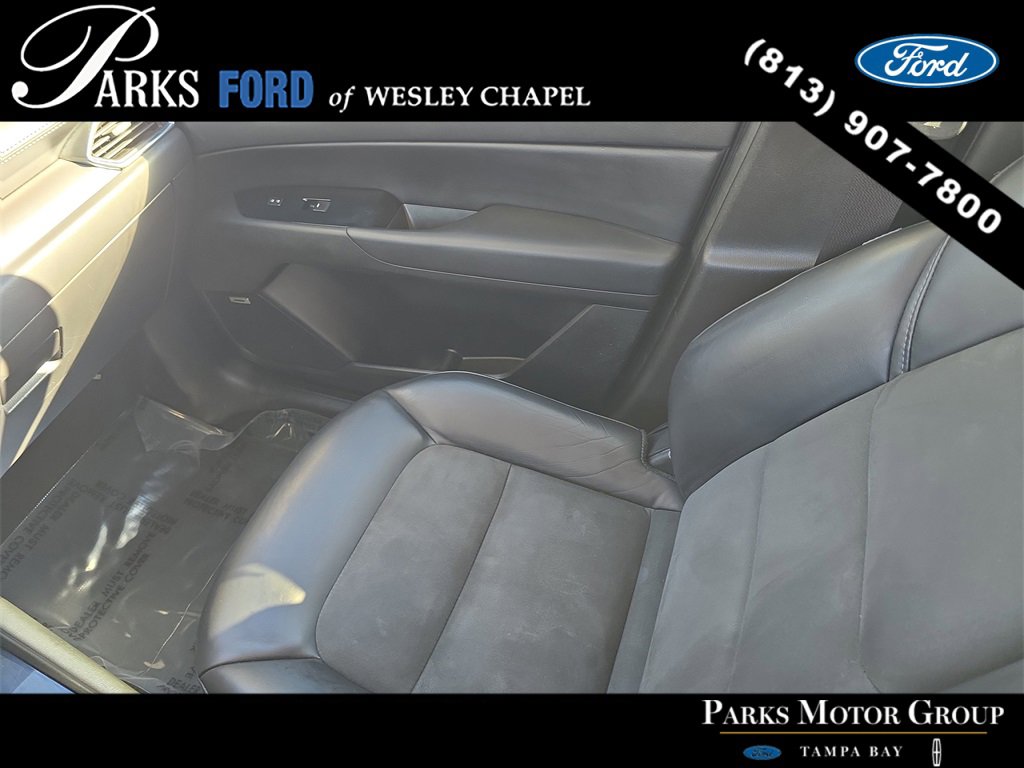 Used 2018 MAZDA CX-5 Touring w/ Preferred Equipment Package image 15