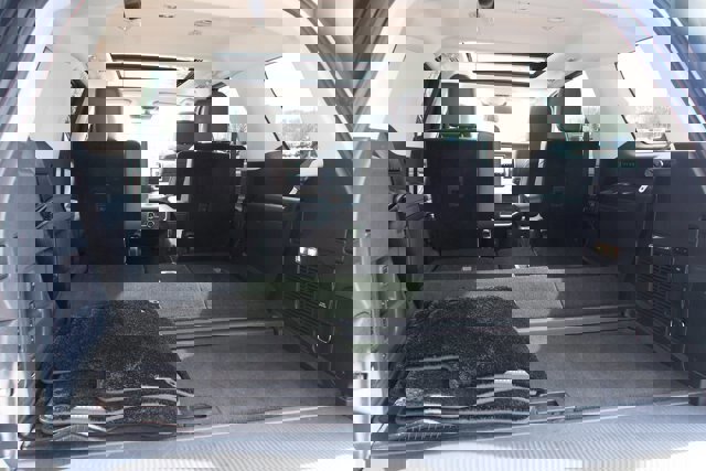 Certified 2025 Ford Expedition Active image 17