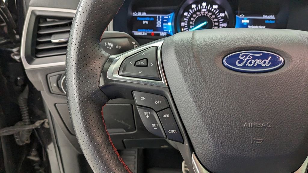 Certified 2024 Ford Edge ST-Line image 34