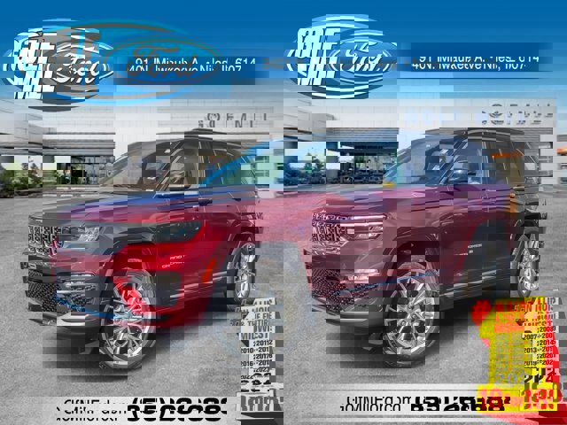 Used 2025 Jeep Grand Cherokee Summit w/ Luxury Tech Group V