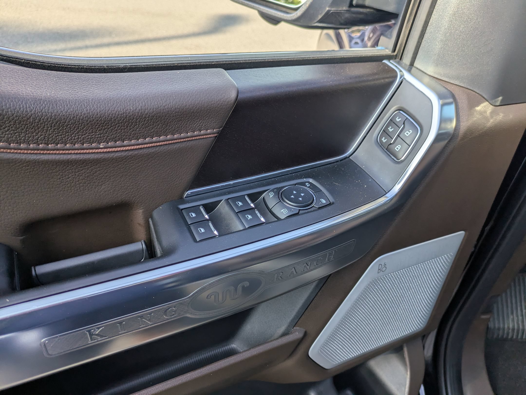 Certified 2025 Ford F150 King Ranch AWD/4WD image 17