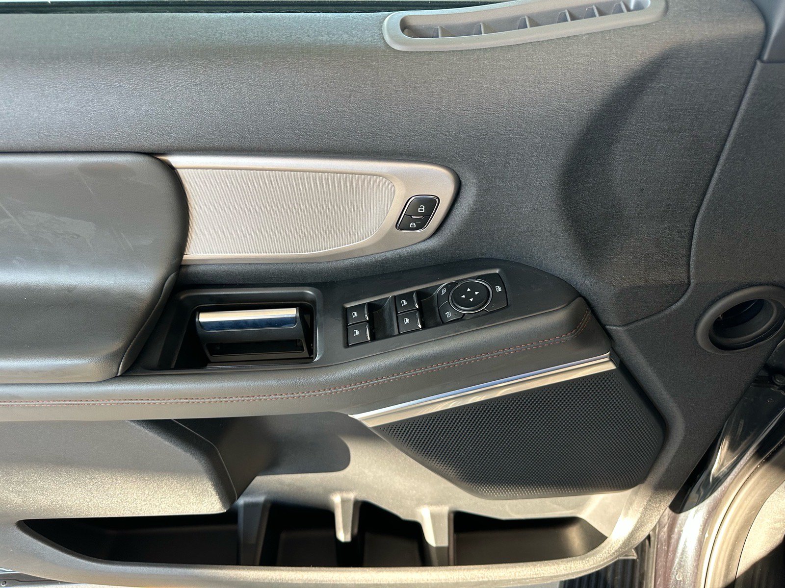 Certified 2025 Ford Expedition Active RWD image 14