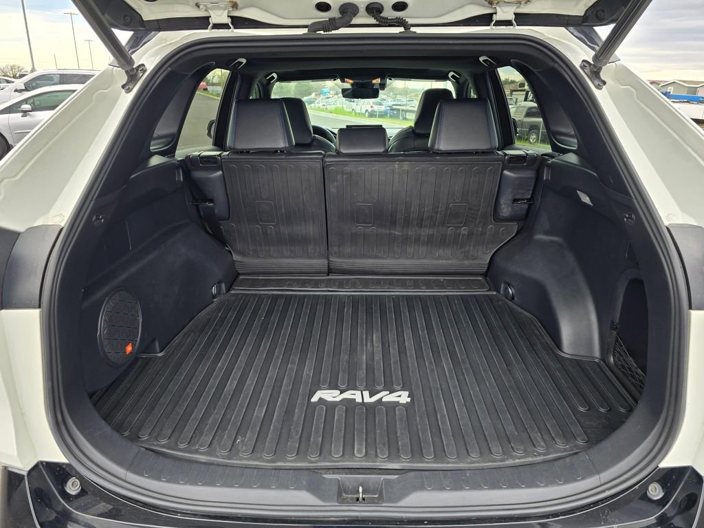 Used 2021 Toyota RAV4 XSE image 30