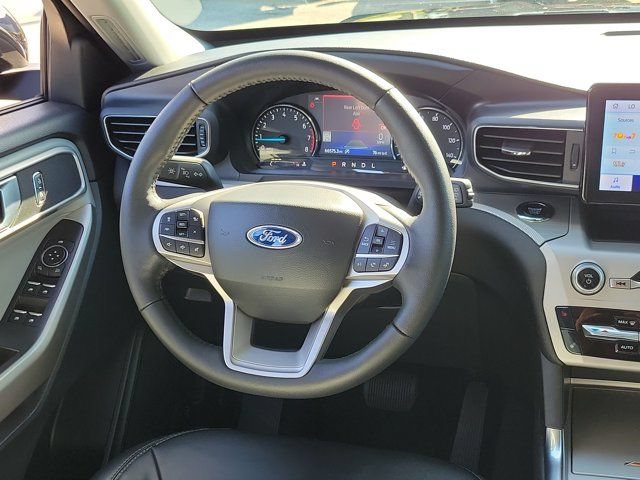 Certified 2023 Ford Explorer XLT w/ Equipment Group 202A RWD image 20