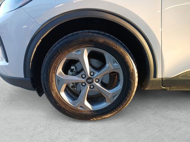 Certified 2025 Ford Escape ST-Line image 23