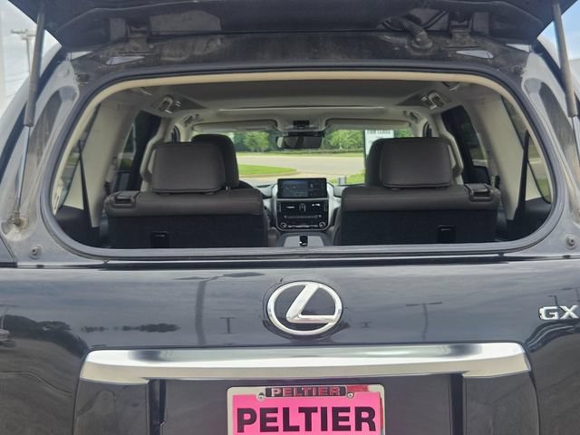 Used 2023 Lexus GX 460 Luxury w/ Sport Design Package AWD/4WD image 11