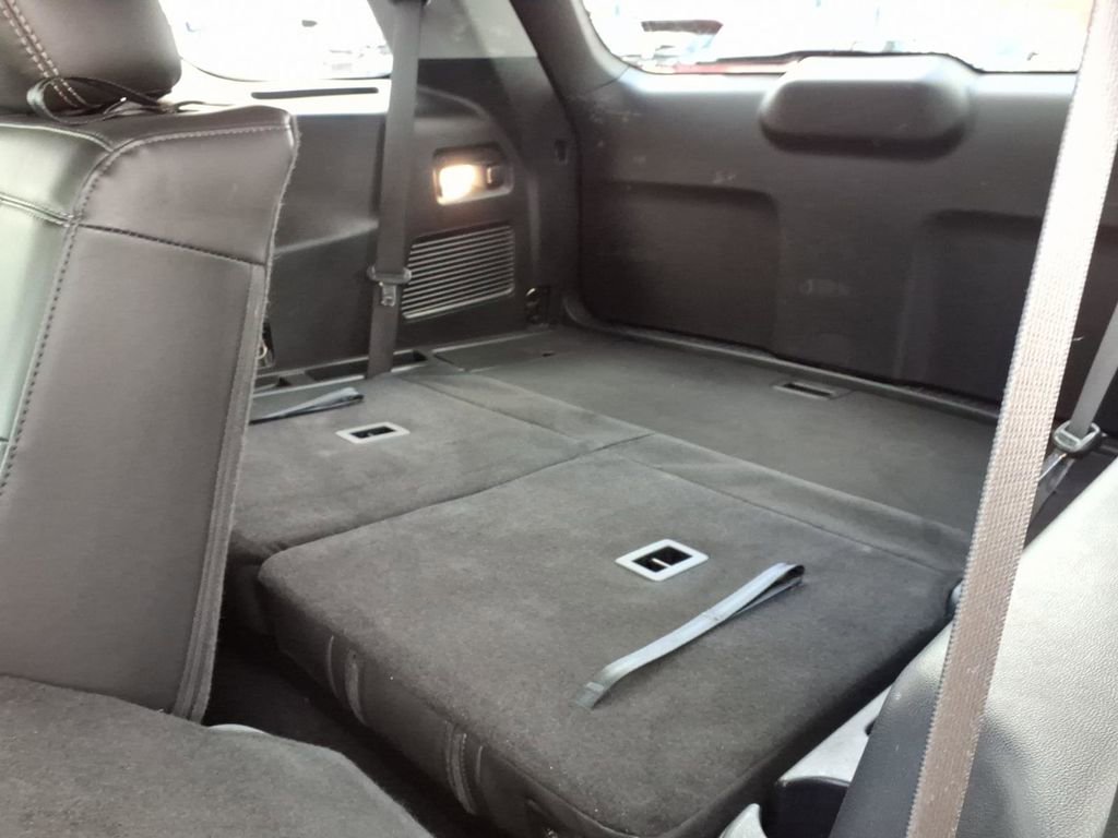 Certified 2023 Ford Explorer XLT w/ Equipment Group 202A AWD/4WD image 10
