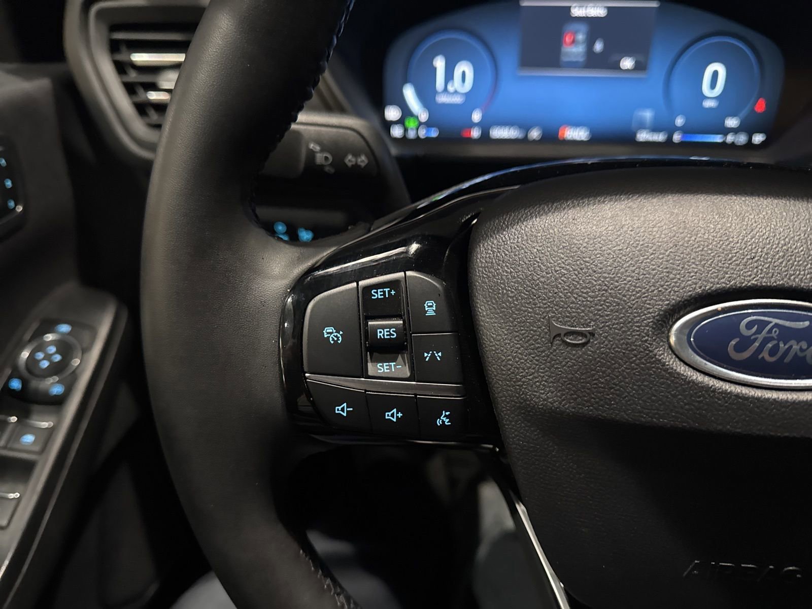 Certified 2023 Ford Escape Active w/ Tech Pack #2 image 28