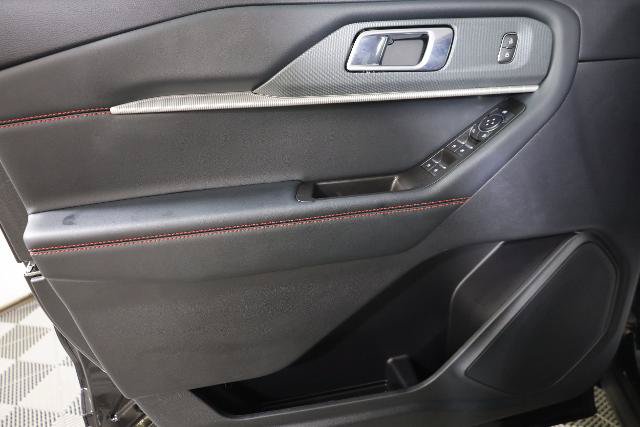 Certified 2026 Ford Explorer ST-Line AWD/4WD image 32