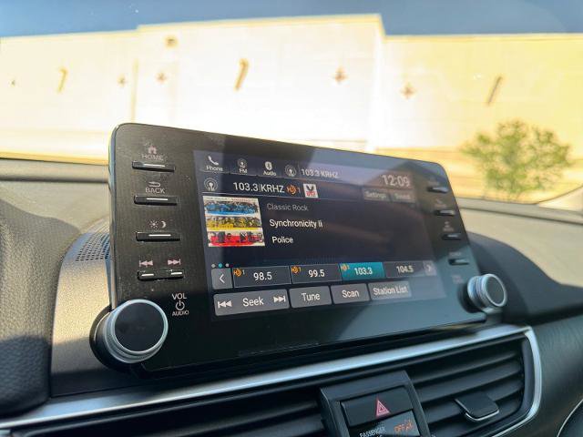 Used 2021 Honda Accord EX-L image 23