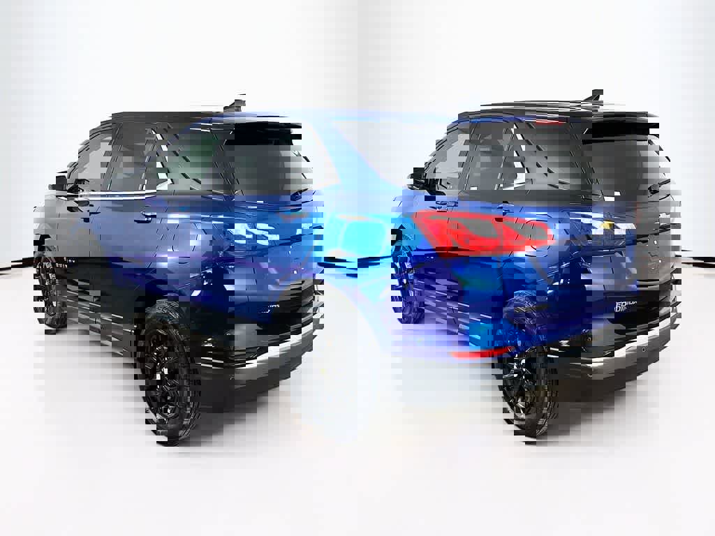 Used 2020 Chevrolet Equinox LT w/ LPO, Floor Liner Package image 4