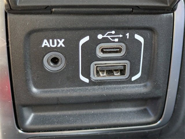 Used 2022 Jeep Wrangler Unlimited Rubicon w/ Trailer Tow Package image 22