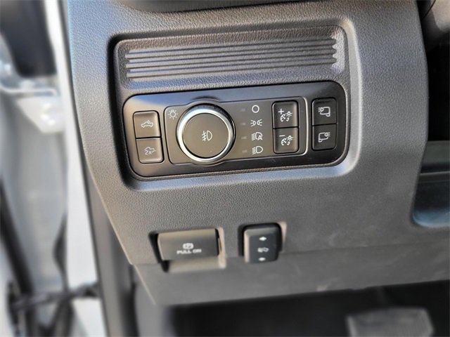 Certified 2025 Ford F250 Lariat w/ Chrome Package image 21