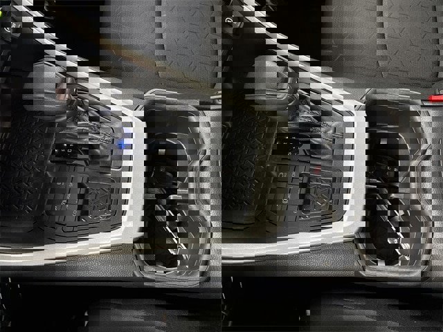 Used 2023 Toyota RAV4 XLE image 11