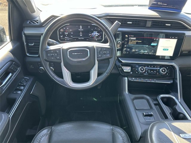 Used 2024 GMC Sierra 3500 Denali w/ Denali Reserve Package image 15