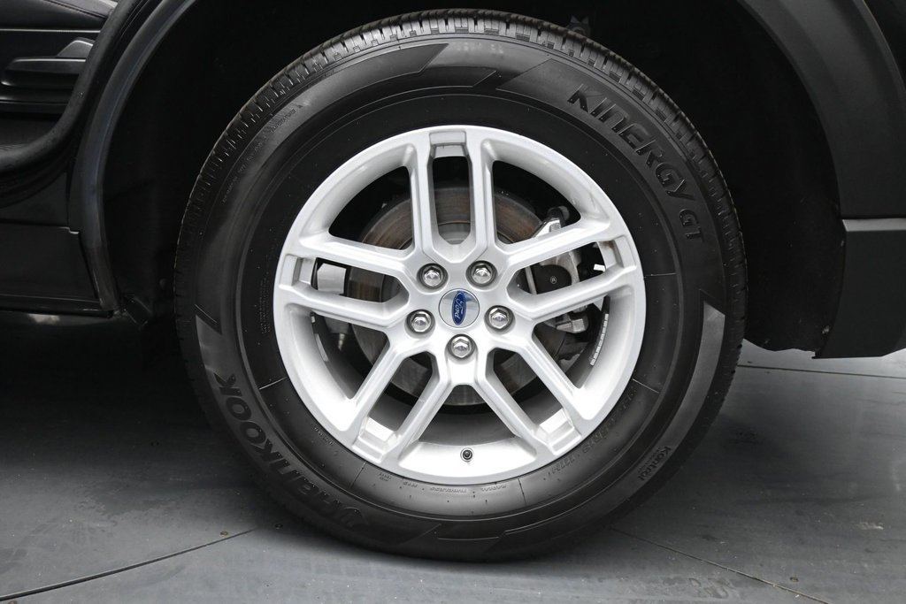 Certified 2025 Ford Explorer Active AWD/4WD image 25