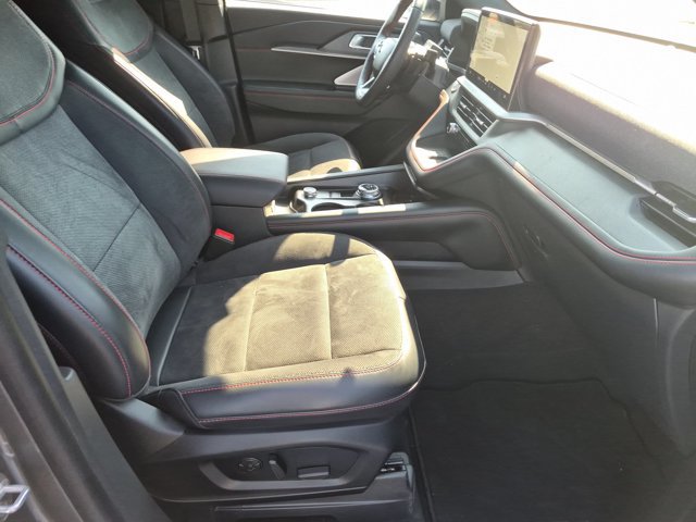Certified 2025 Ford Explorer ST w/ Sun And Sound Package AWD/4WD image 37