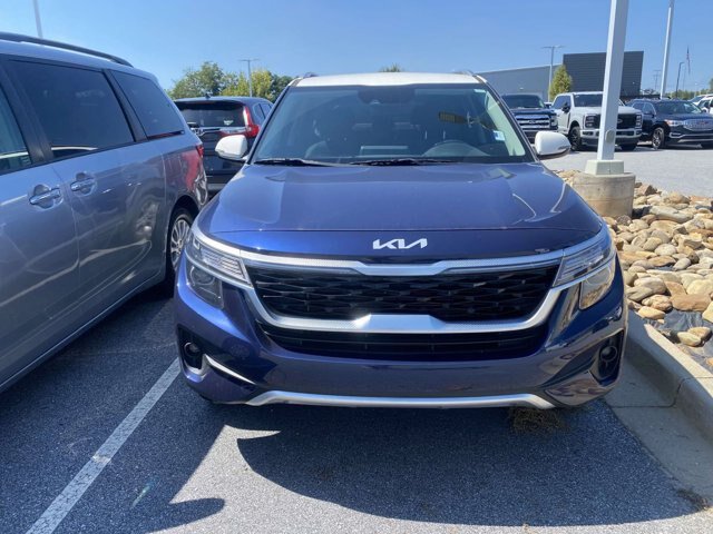 Used 2023 Kia Seltos S FWD image 2