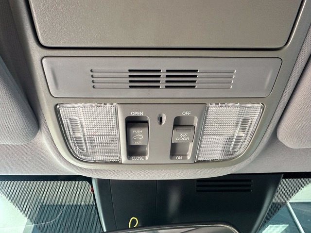 Used 2019 Honda CR-V EX image 22