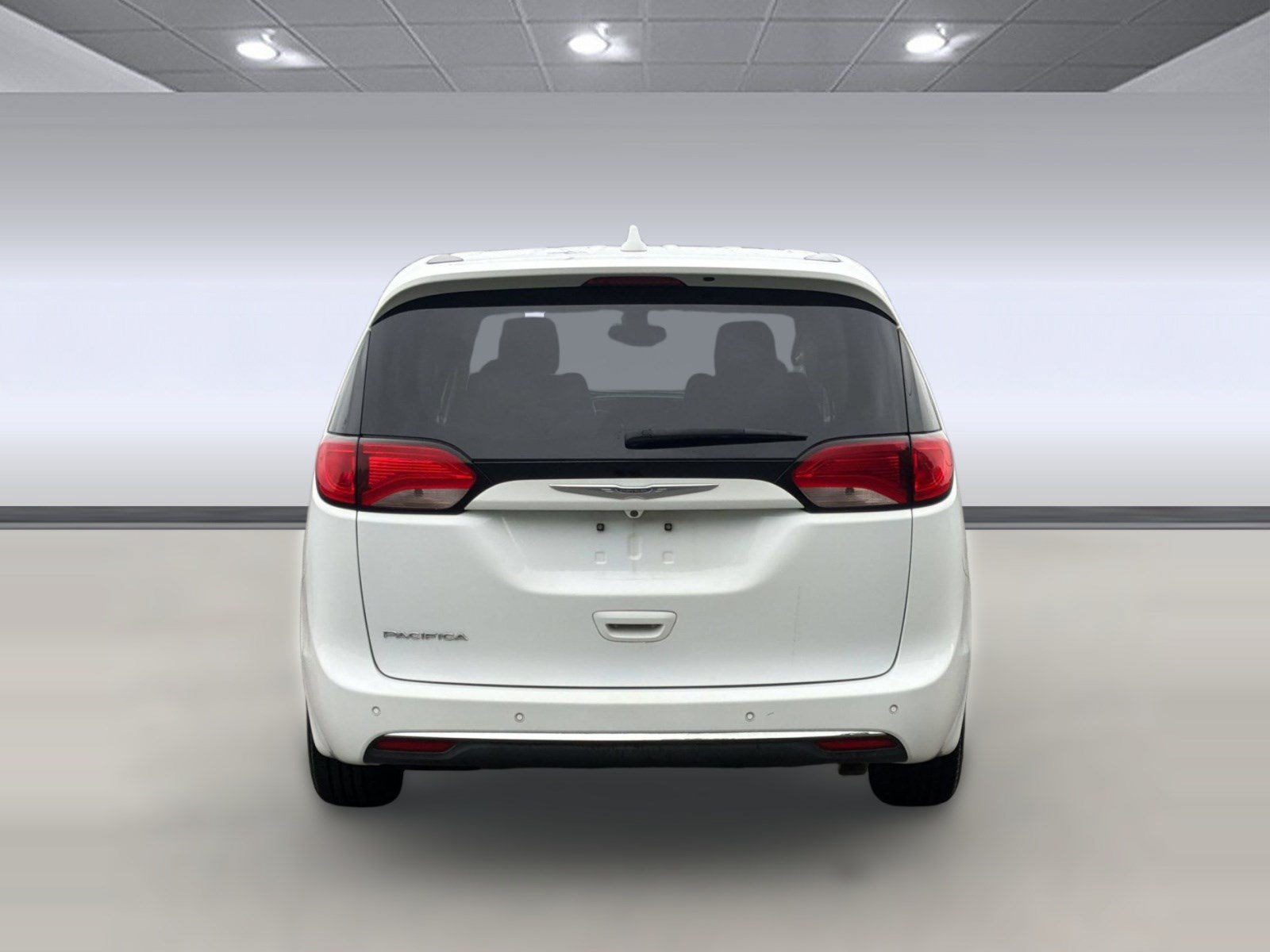 Used 2020 Chrysler Pacifica Touring FWD image 10
