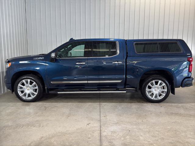 Used 2022 Chevrolet Silverado 1500 High Country w/ Technology Package AWD/4WD image 7