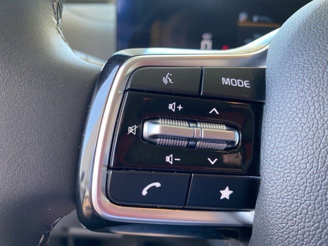 Used 2025 Kia Sorento EX image 27