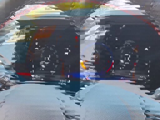 Used 2024 Chevrolet Trax RS w/ Driver Confidence Package image 11