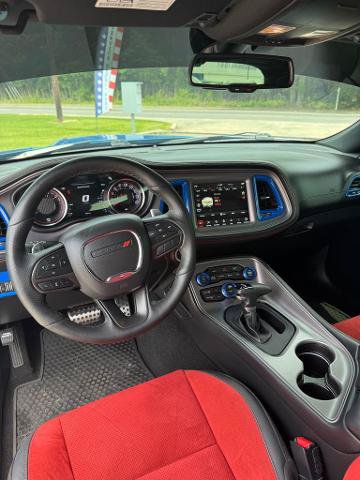 Used 2023 Dodge Challenger R/T Scat Pack w/ Plus Package RWD image 10