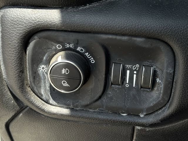 Used 2024 RAM 2500 Laramie w/ Safety Group AWD/4WD image 24