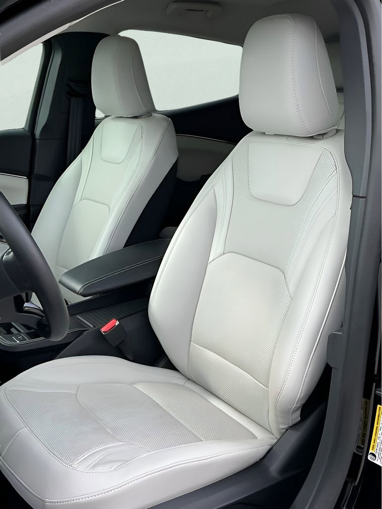 Certified 2025 Ford Mustang Mach-E Premium image 34