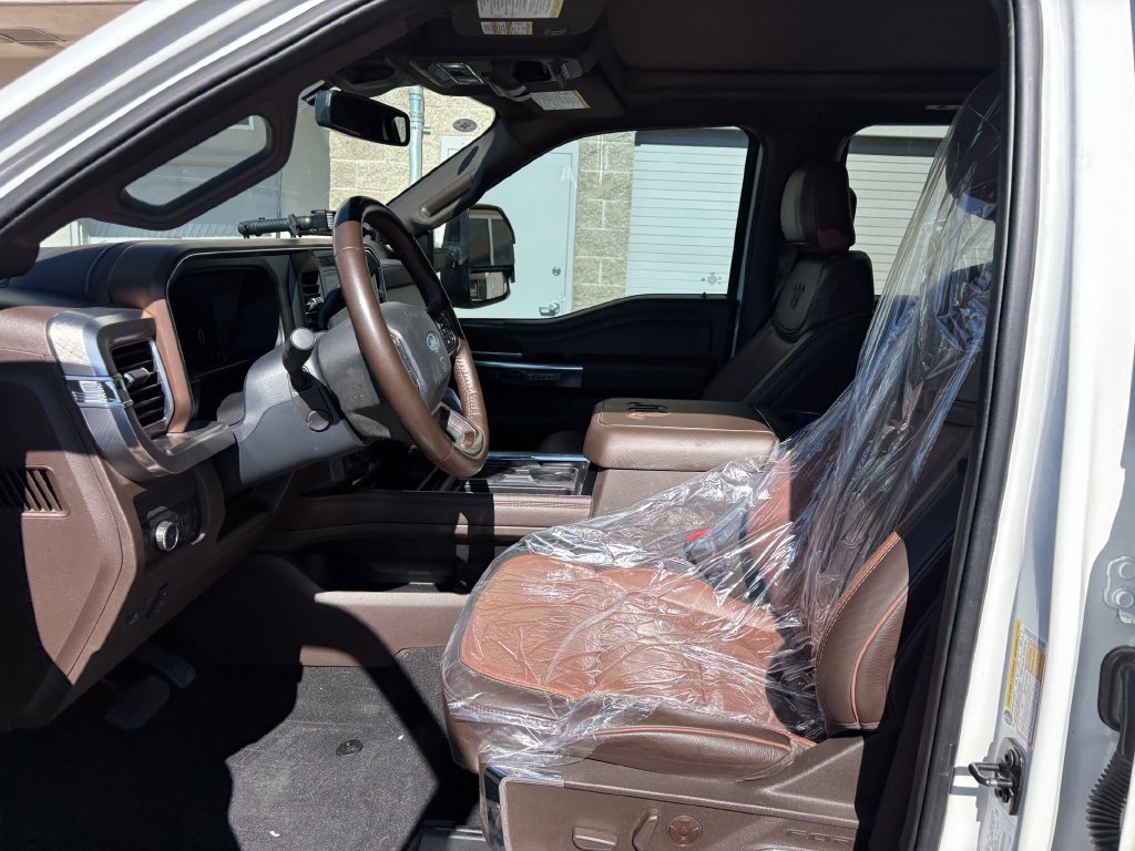 Certified 2025 Ford F250 King Ranch AWD/4WD image 27