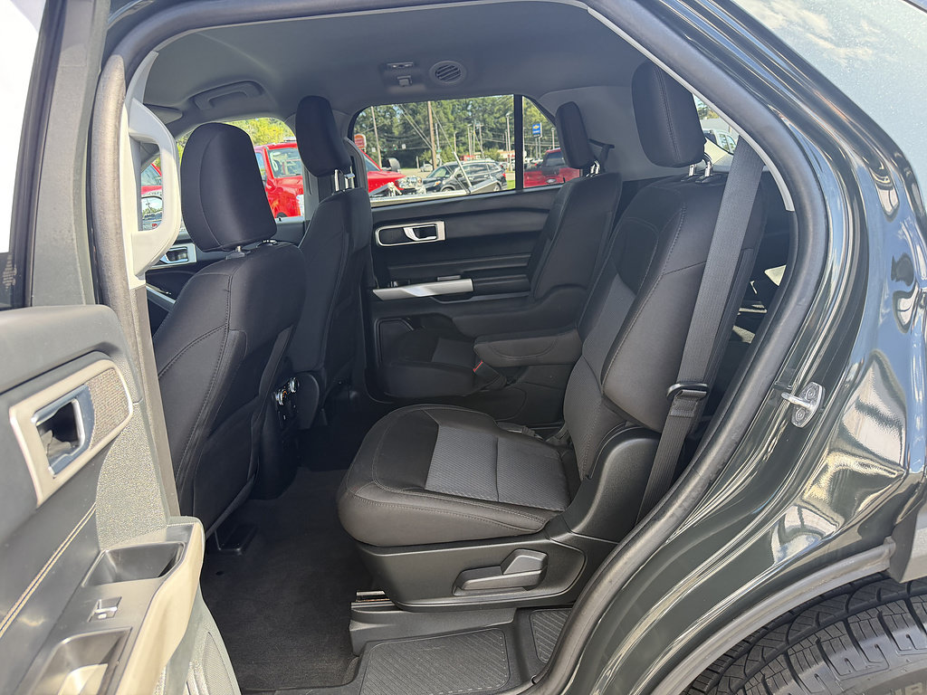 Certified 2023 Ford Explorer XLT AWD/4WD image 12