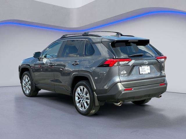 Used 2025 Toyota RAV4 XLE Premium FWD image 5