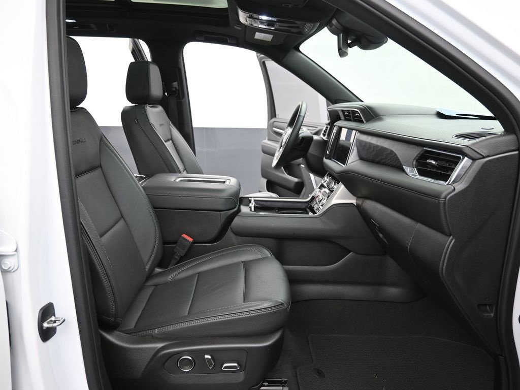 Used 2023 GMC Yukon Denali image 27
