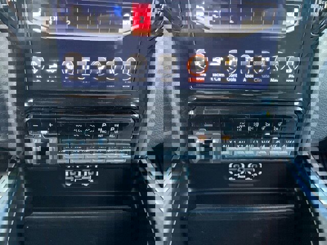 Used 2021 RAM 2500 Big Horn w/ Level 2 Equipment Group image 17