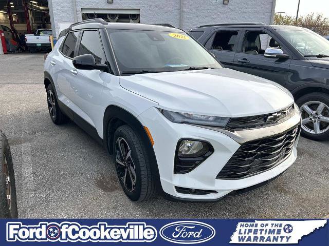 Used 2021 Chevrolet TrailBlazer RS w/ Sun and Liftgate Package image 2