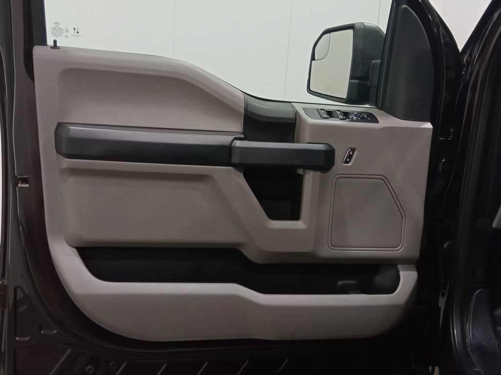 Certified 2019 Ford F150 XL w/ Equipment Group 101A Mid AWD/4WD image 17