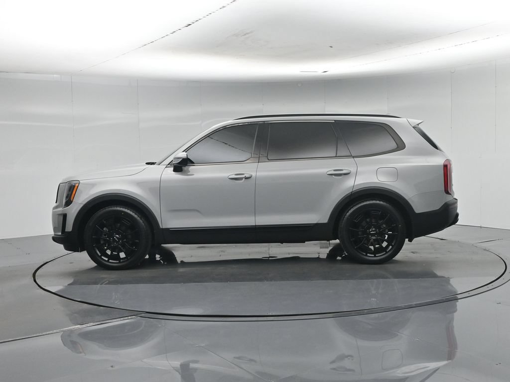 Used 2022 Kia Telluride SX w/ SX Prestige Package AWD/4WD image 36