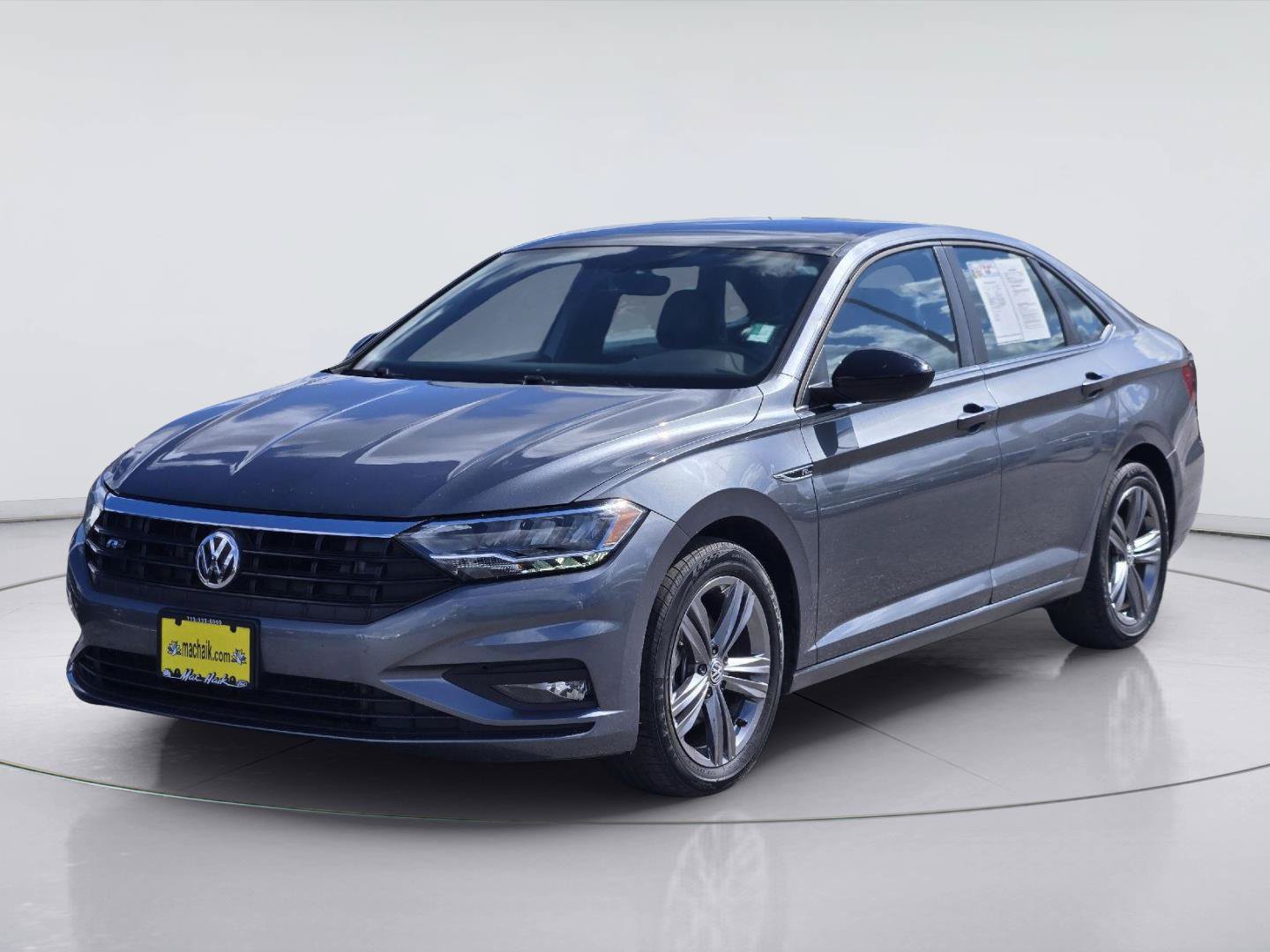 Used 2021 Volkswagen Jetta R-Line FWD image 1