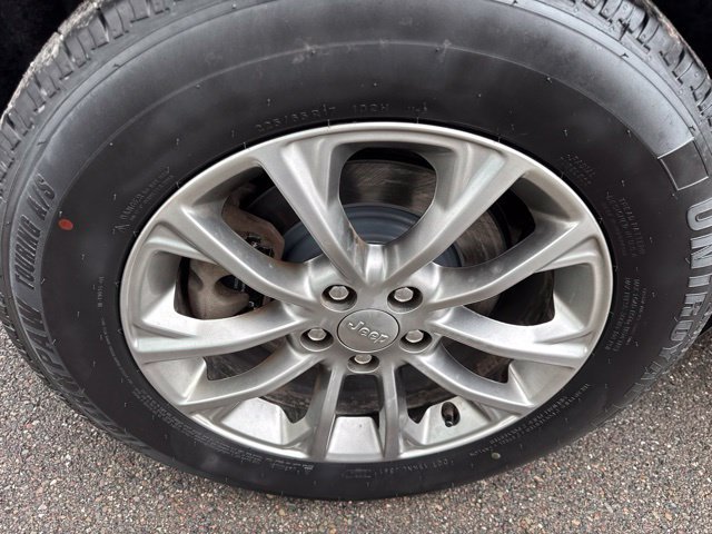 Used 2021 Jeep Cherokee Latitude Lux AWD/4WD image 12