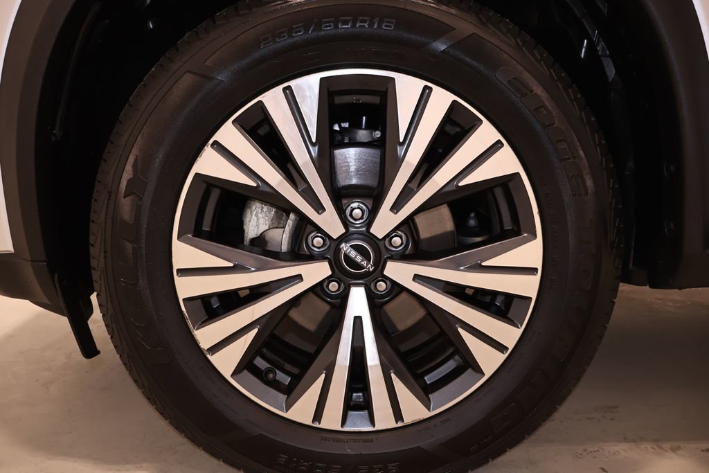 Used 2022 Nissan Rogue SV FWD image 36