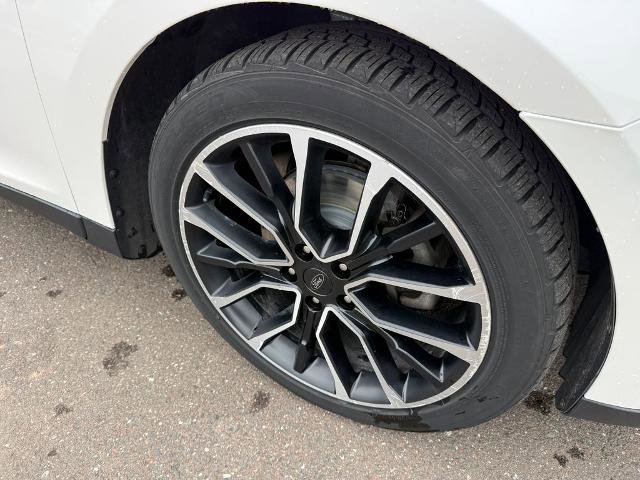 Certified 2019 Ford Taurus Limited AWD/4WD image 11