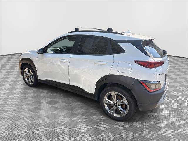 Used 2023 Hyundai Kona SEL AWD/4WD image 2