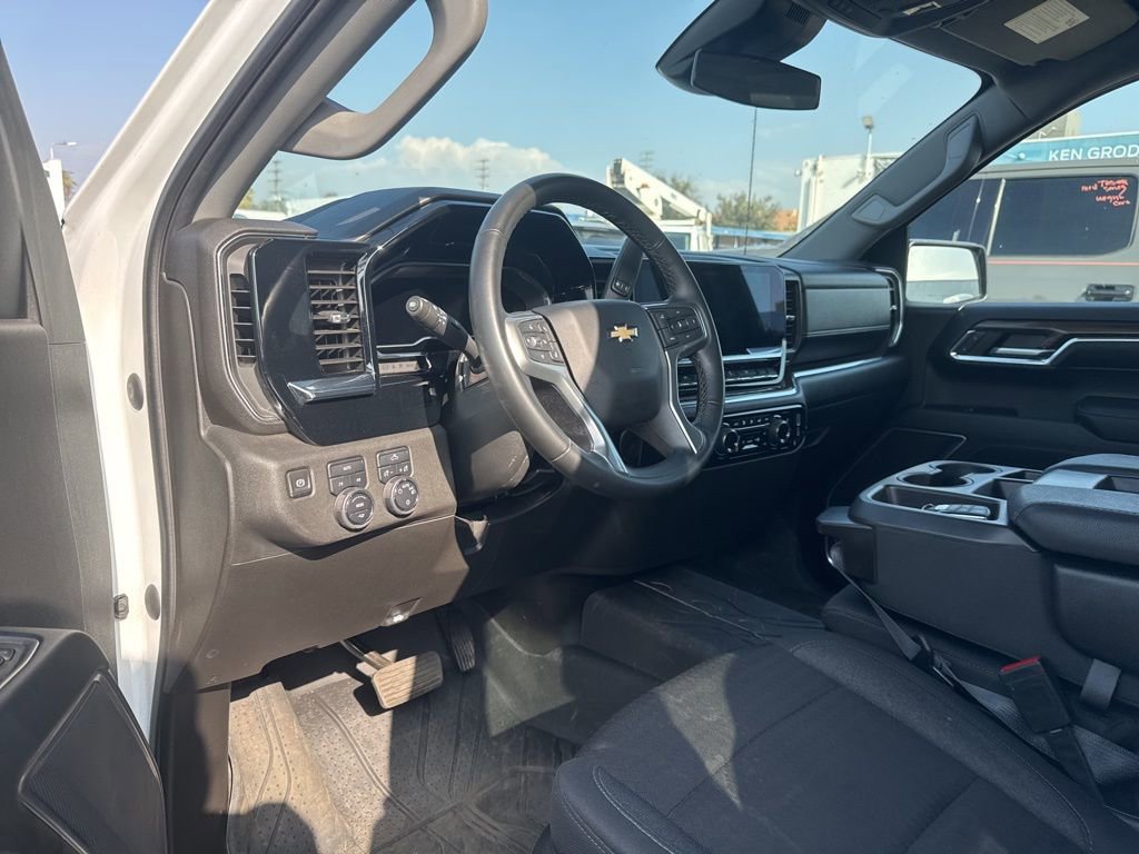 Used 2023 Chevrolet Silverado 1500 LT w/ Work Truck Package image 10